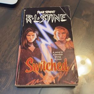 Switched  Fear Street by R L Stine